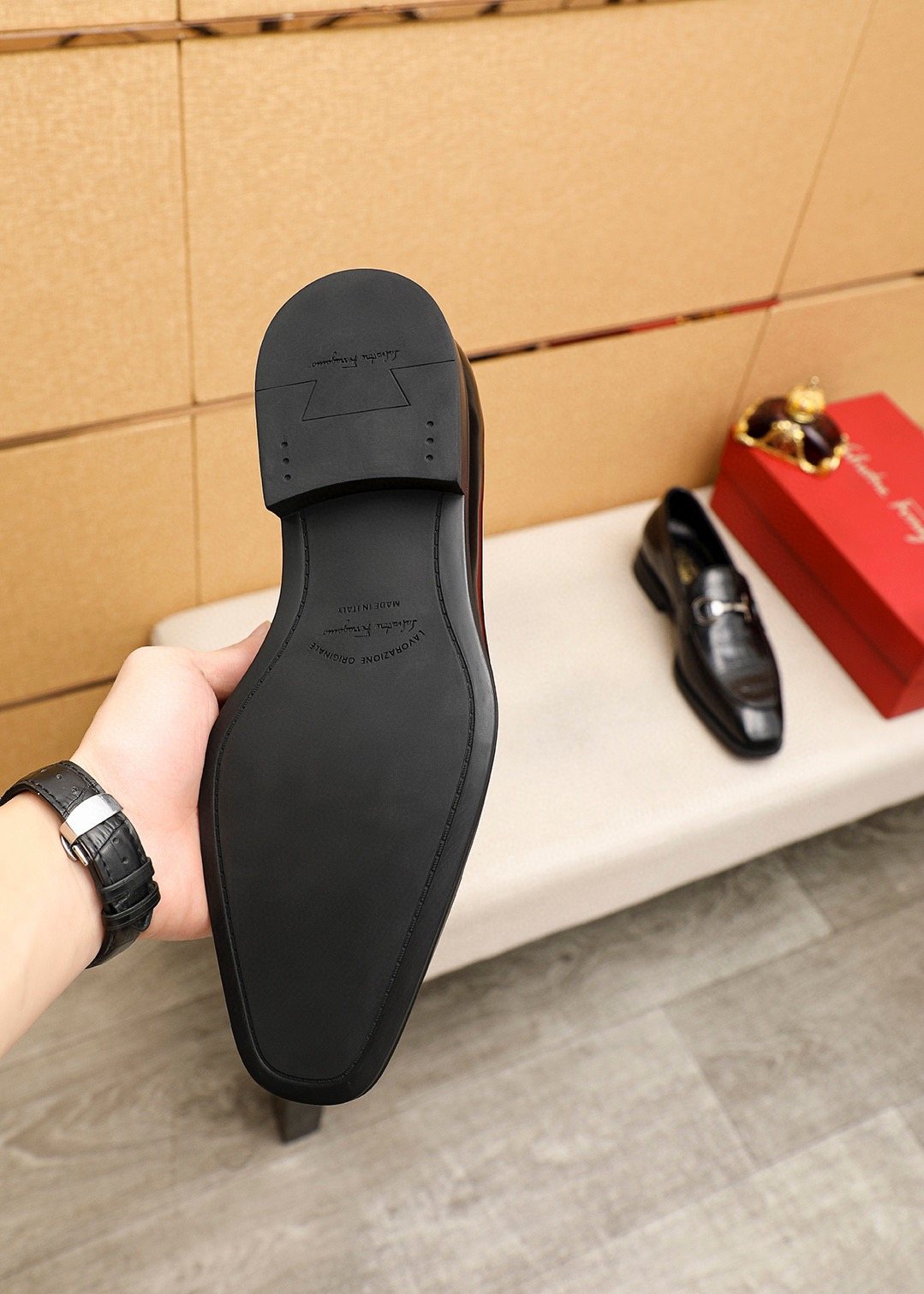 Ferragamo Men's Black Textured Bit Loafers - Low-Profile Heel